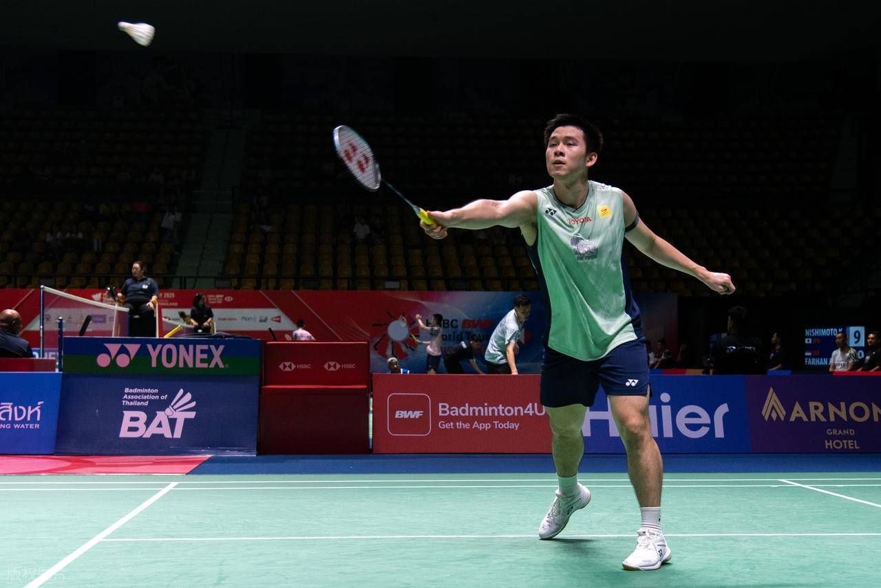 禁区内犯规 禁区内犯规