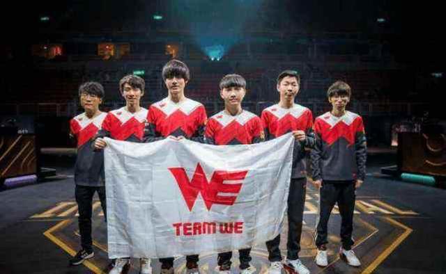 上田綺世在 上田綺世在