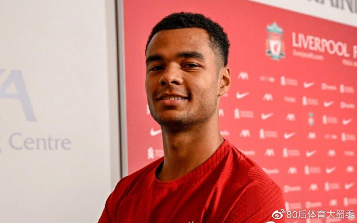 他不仅在自 他不仅在自